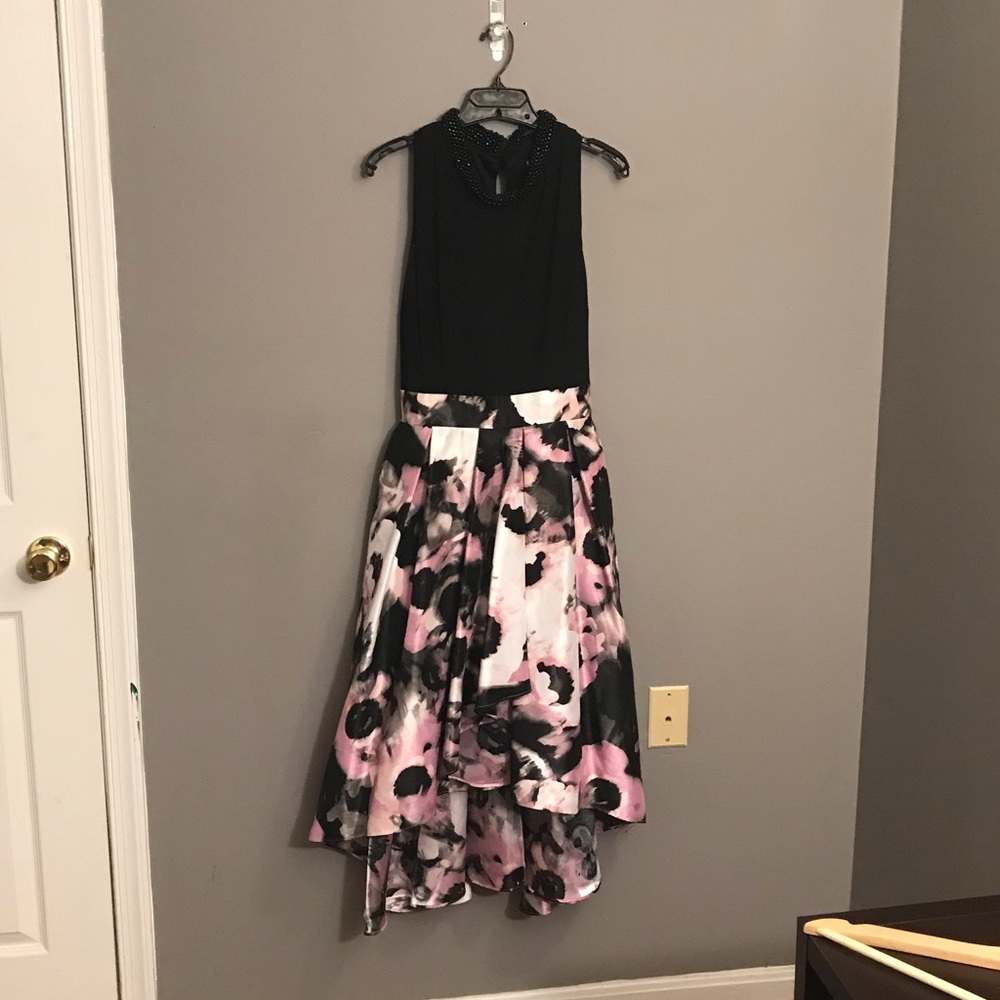 Hi-low floral dress with waste tie